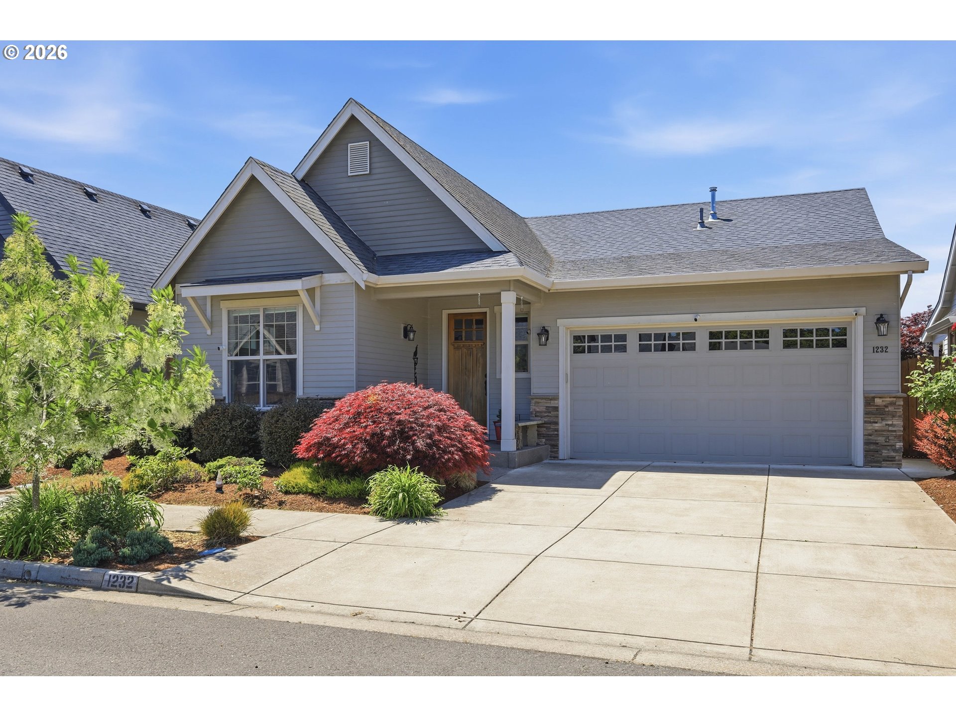 1232 WOODFIELD DR