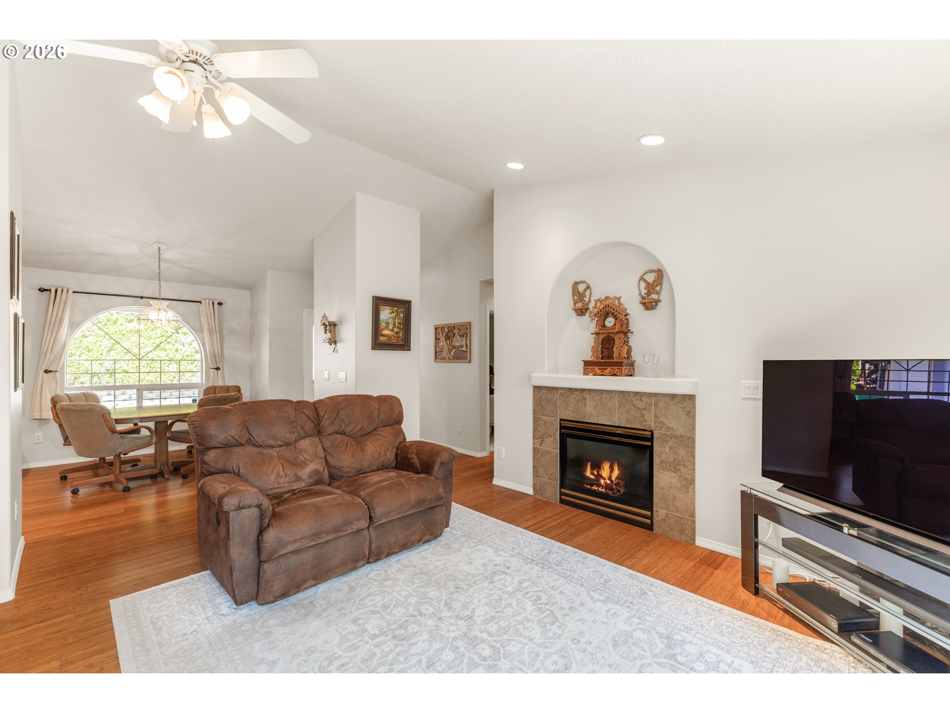 2660 SW HUME CT