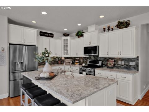 Tiny photo for 685 St Andrews Loop, Creswell, OR 97426 (MLS # 289750681)