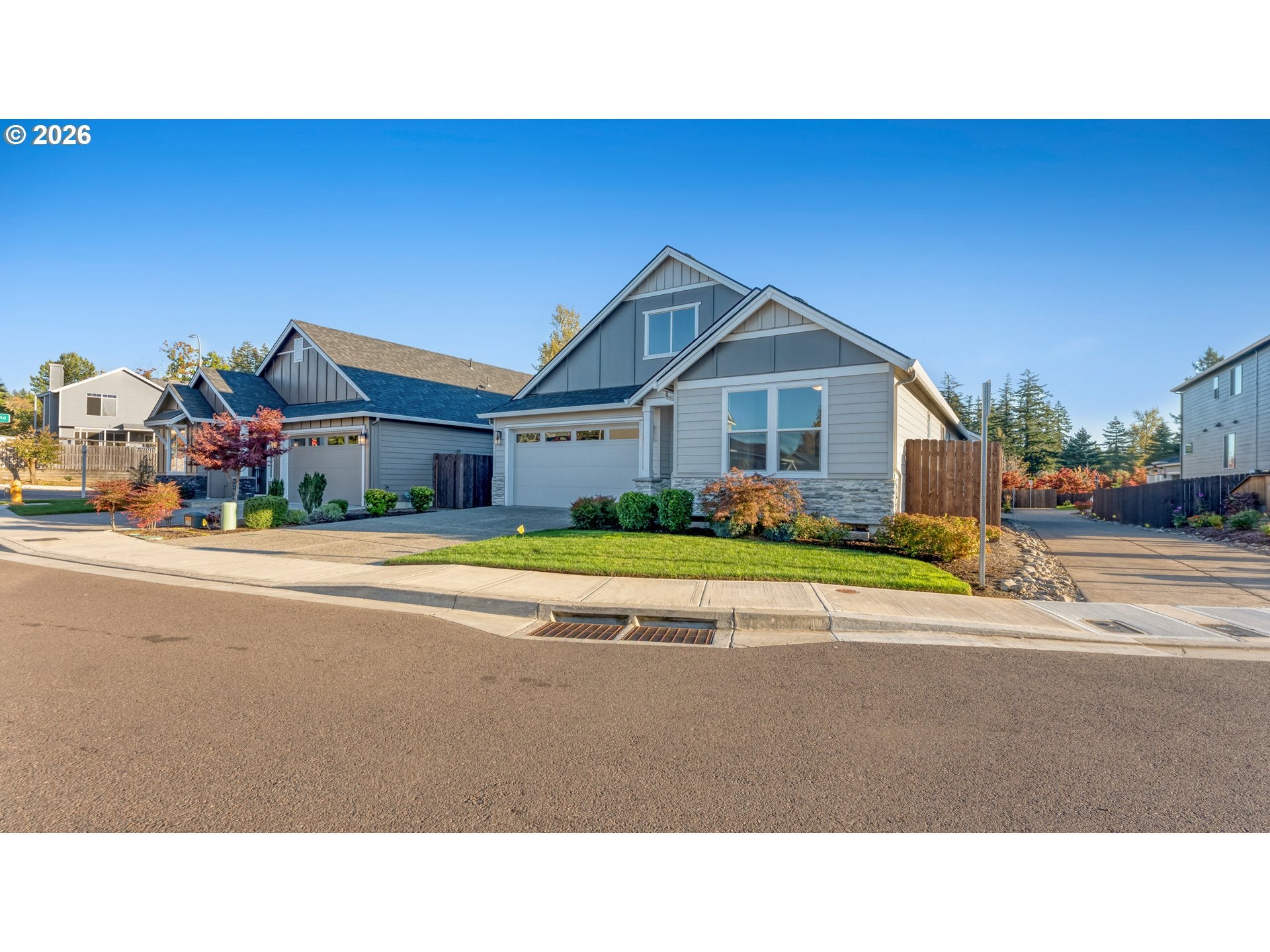 626 SW 49TH DR