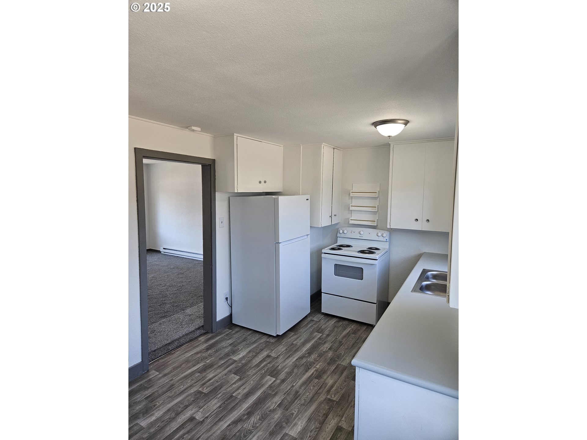 170 NE EXCHANGE AVE