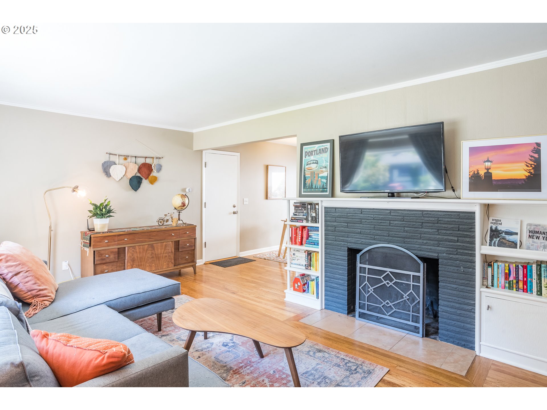 9025 NE FREMONT ST