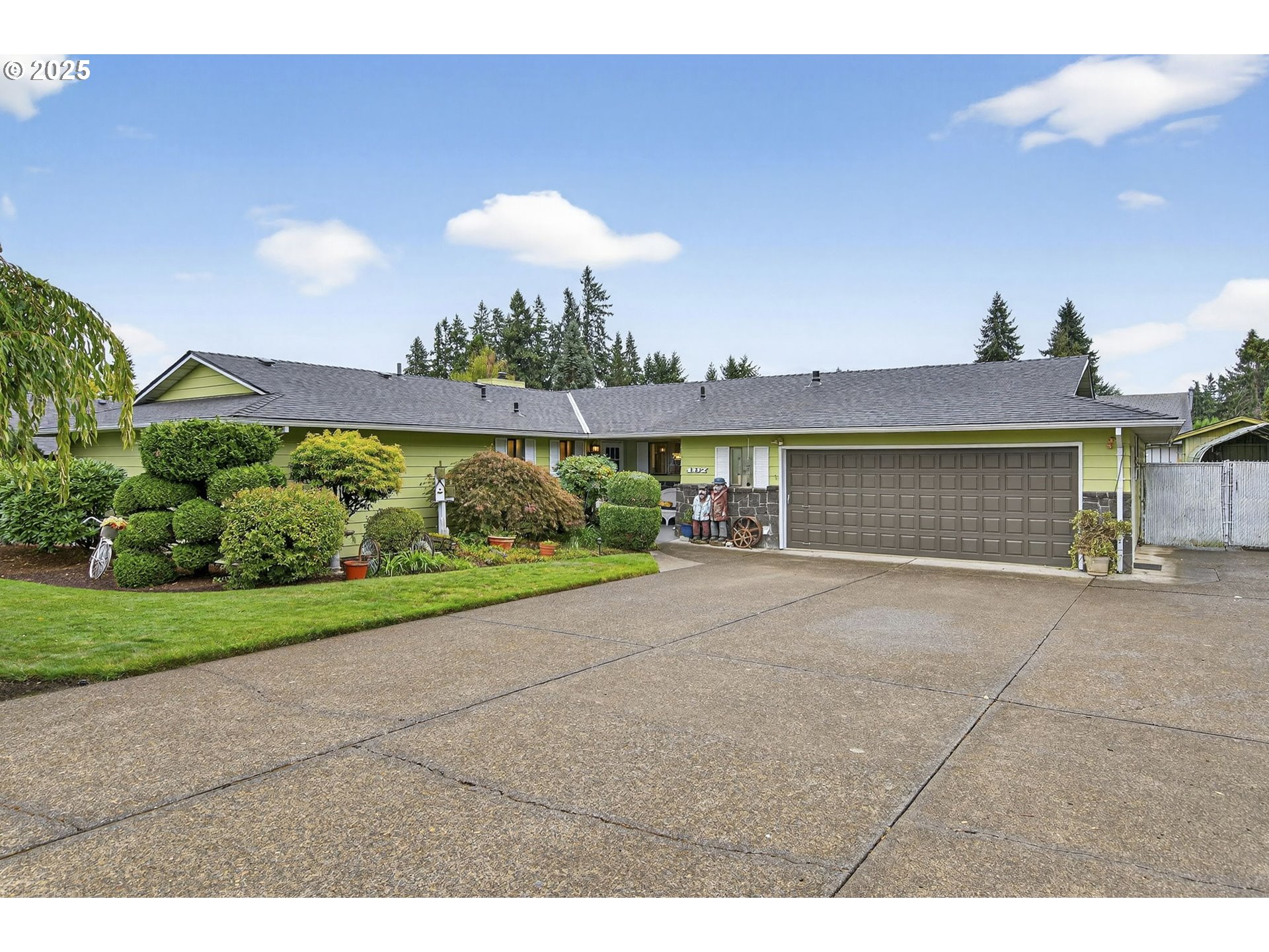 187 NE 14th AVE