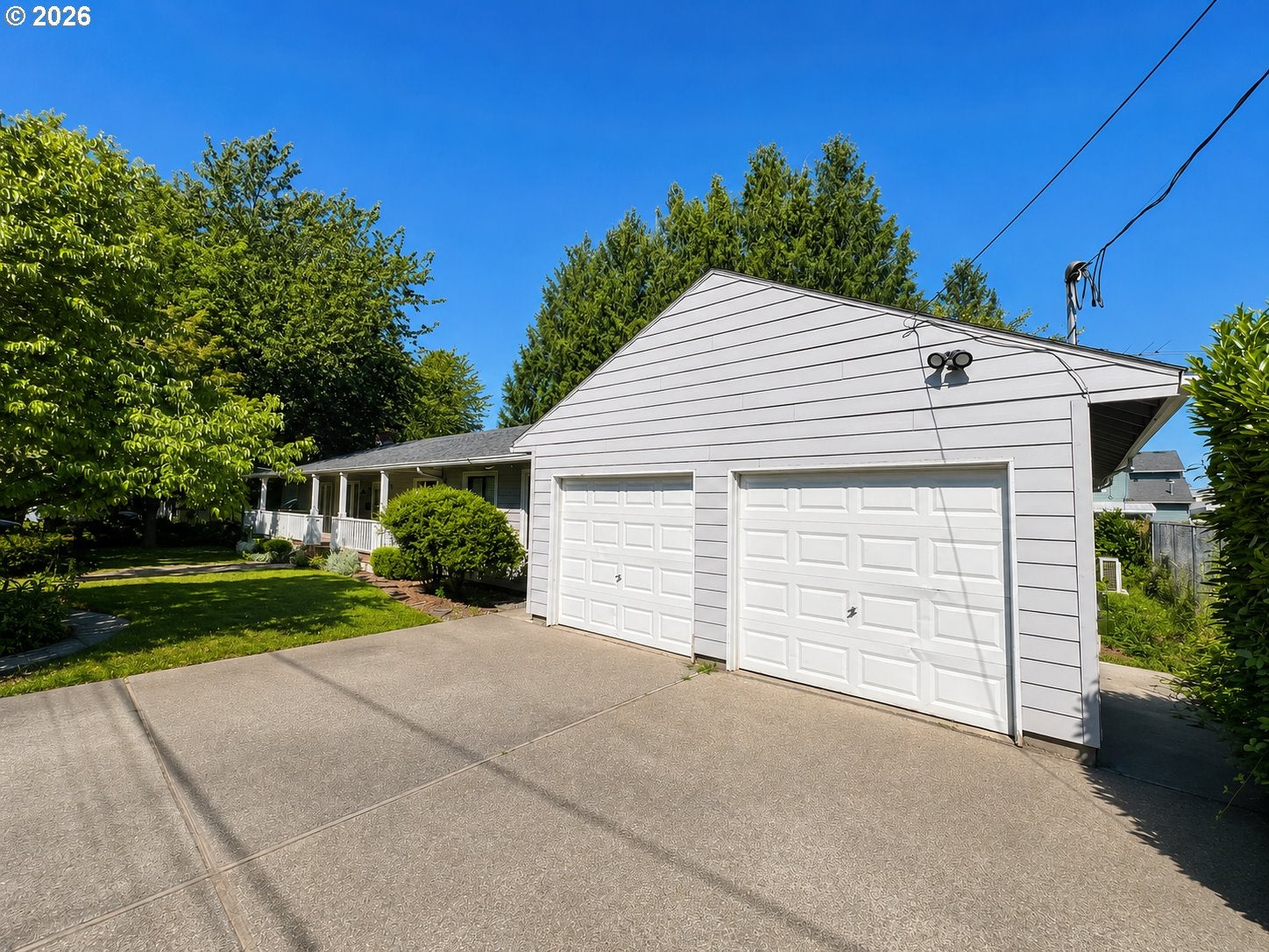 2610 NE 107TH AVE