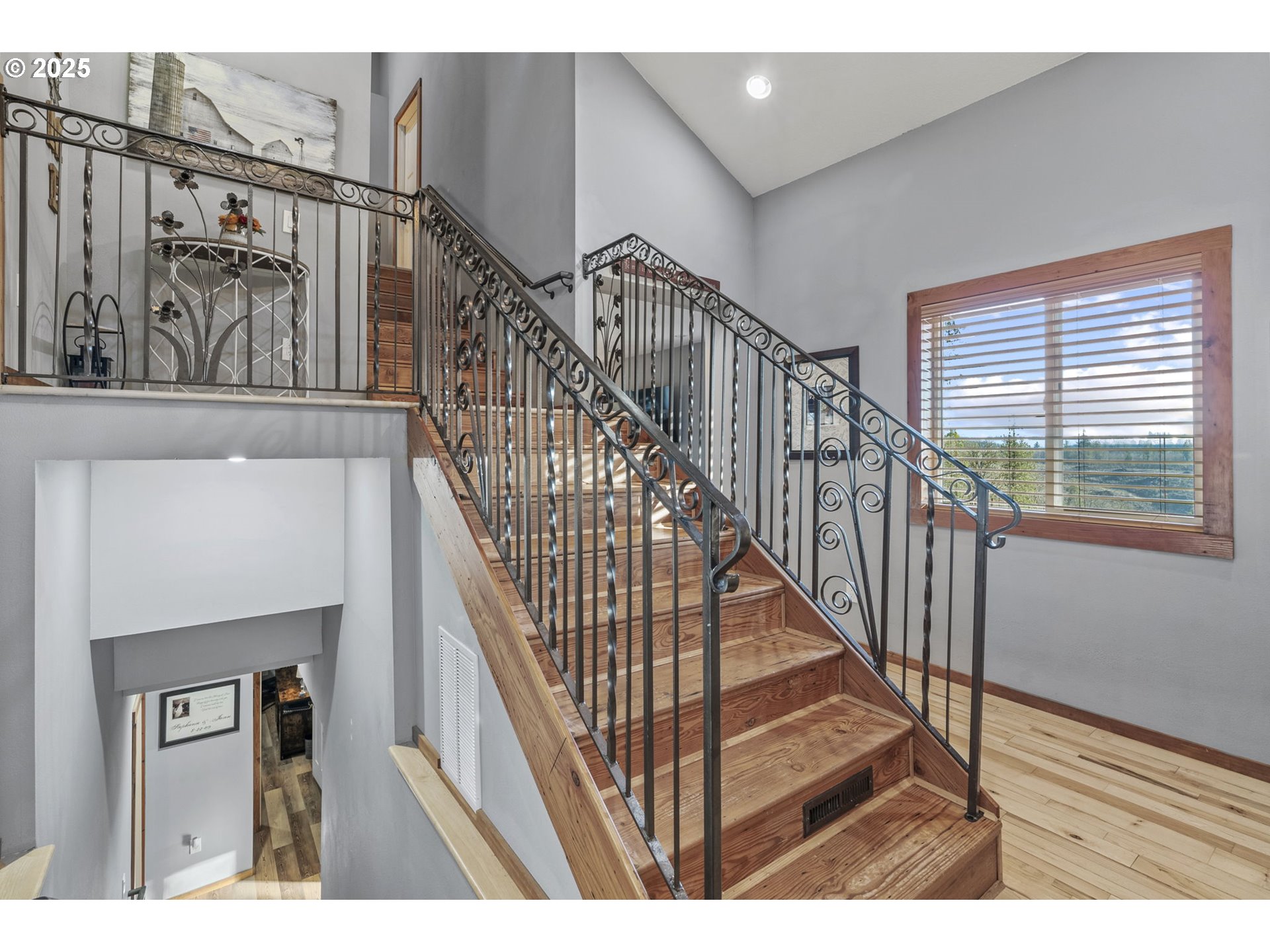 125 WHIPPOORWILL LN