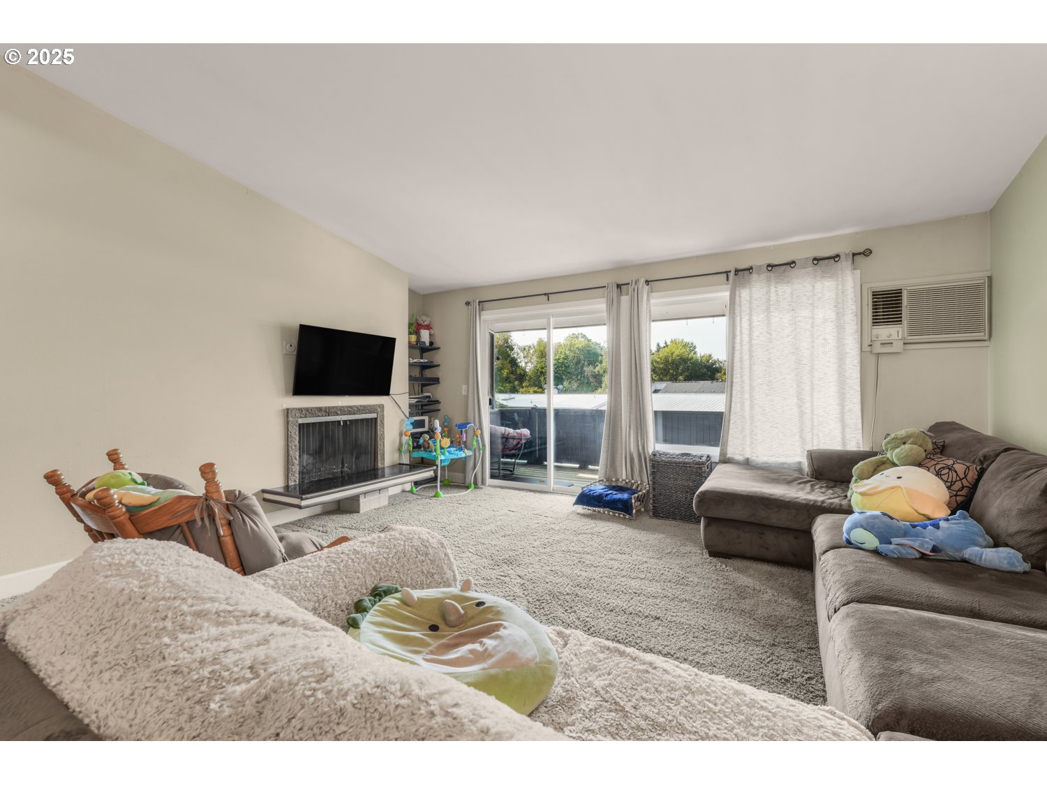 10090 SW BEAVERTON HILLSDALE HWY 13