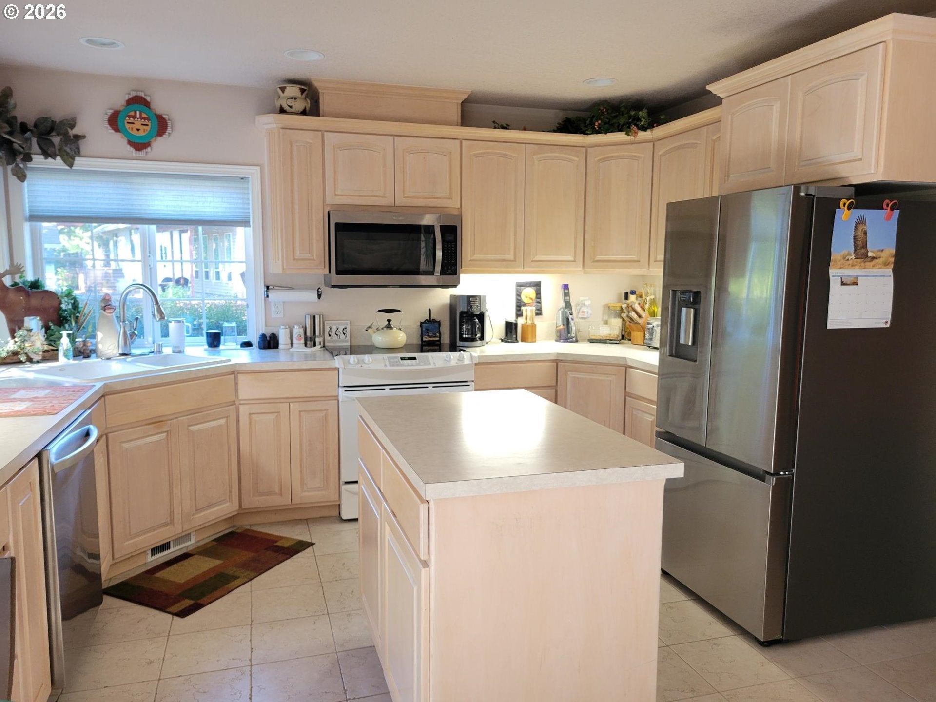 105 MADRONA CT