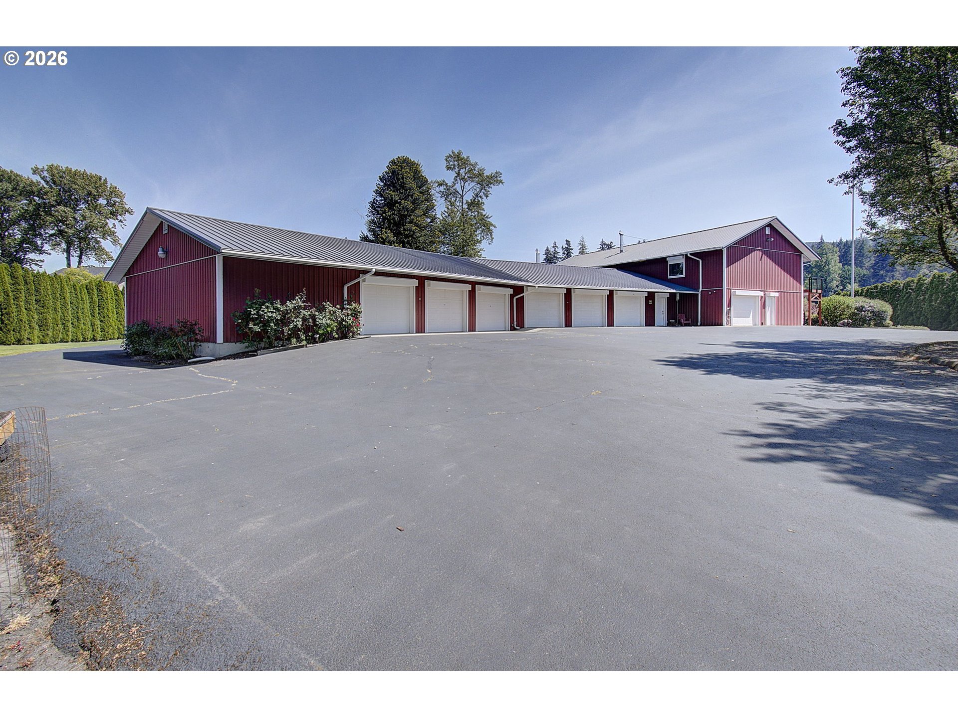 2117 LEWIS RIVER RD