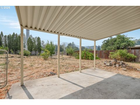 Tiny photo for 47666 W 1st St, Oakridge, OR 97463 (MLS # 401002448)