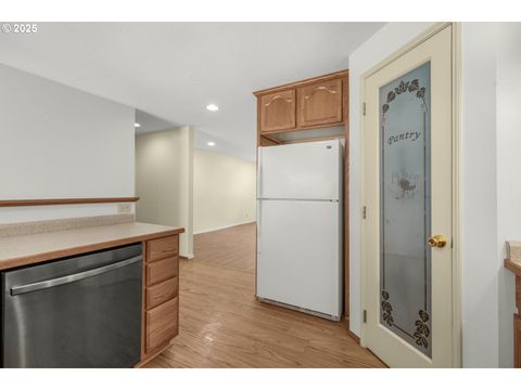 Tiny photo for 47666 W 1st St, Oakridge, OR 97463 (MLS # 401002448)