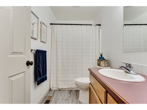 Tiny photo for 36974 Immigrant Rd, Pleasant Hill, OR 97455 (MLS # 208743373)