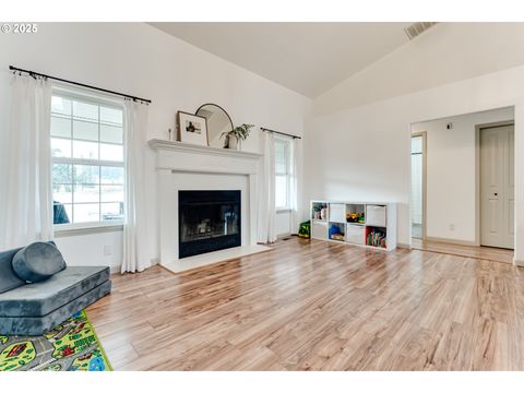 Tiny photo for 36974 Immigrant Rd, Pleasant Hill, OR 97455 (MLS # 208743373)