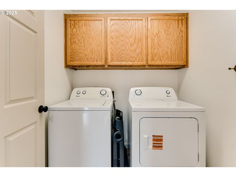 Tiny photo for 36974 Immigrant Rd, Pleasant Hill, OR 97455 (MLS # 208743373)