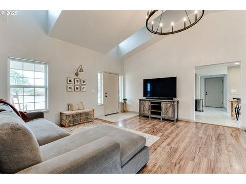 Tiny photo for 36974 Immigrant Rd, Pleasant Hill, OR 97455 (MLS # 208743373)