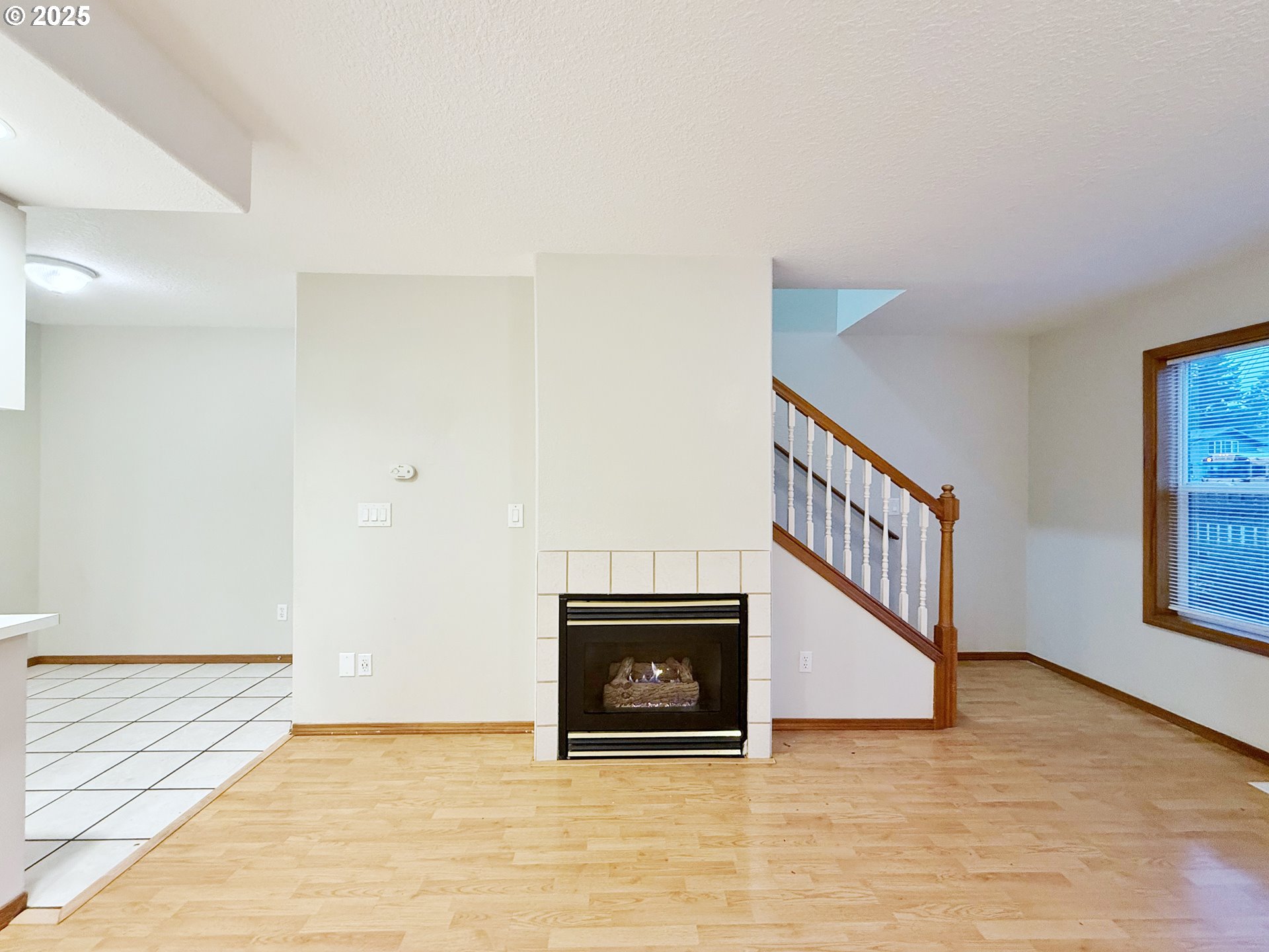 14134 E BURNSIDE ST 3