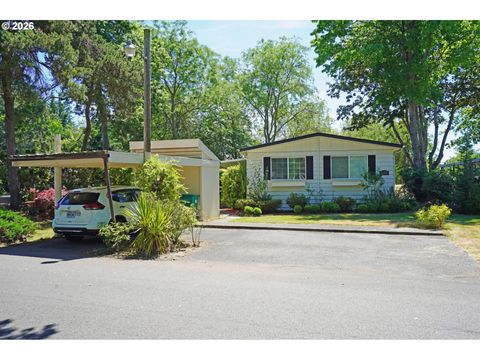 2210 N BROUGHTON DR Portland OR 97217