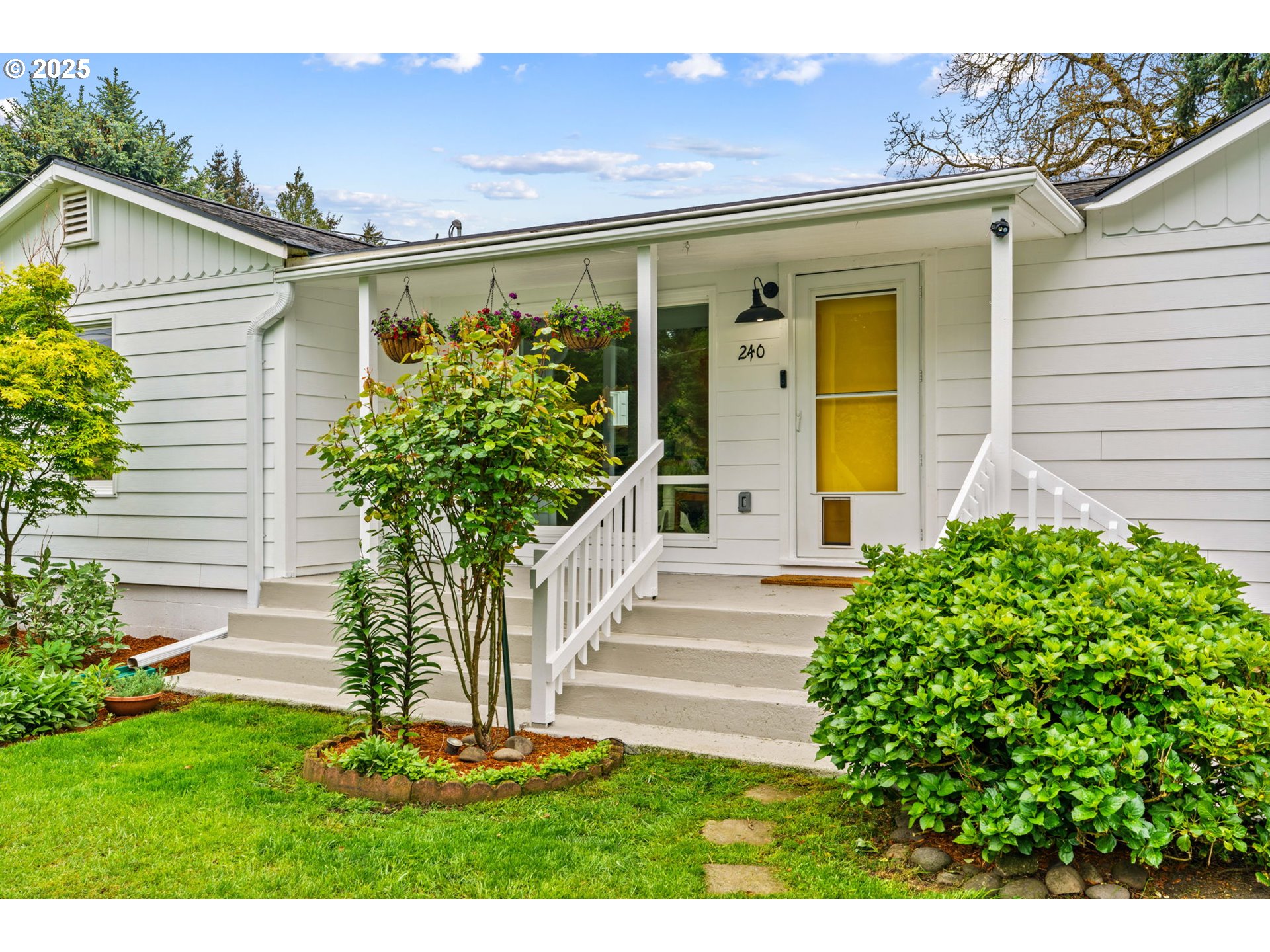 240 AZALEA DR