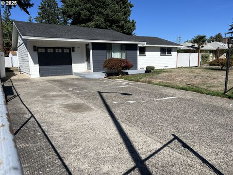 17519 SE TIBBETTS ST Portland OR 97236