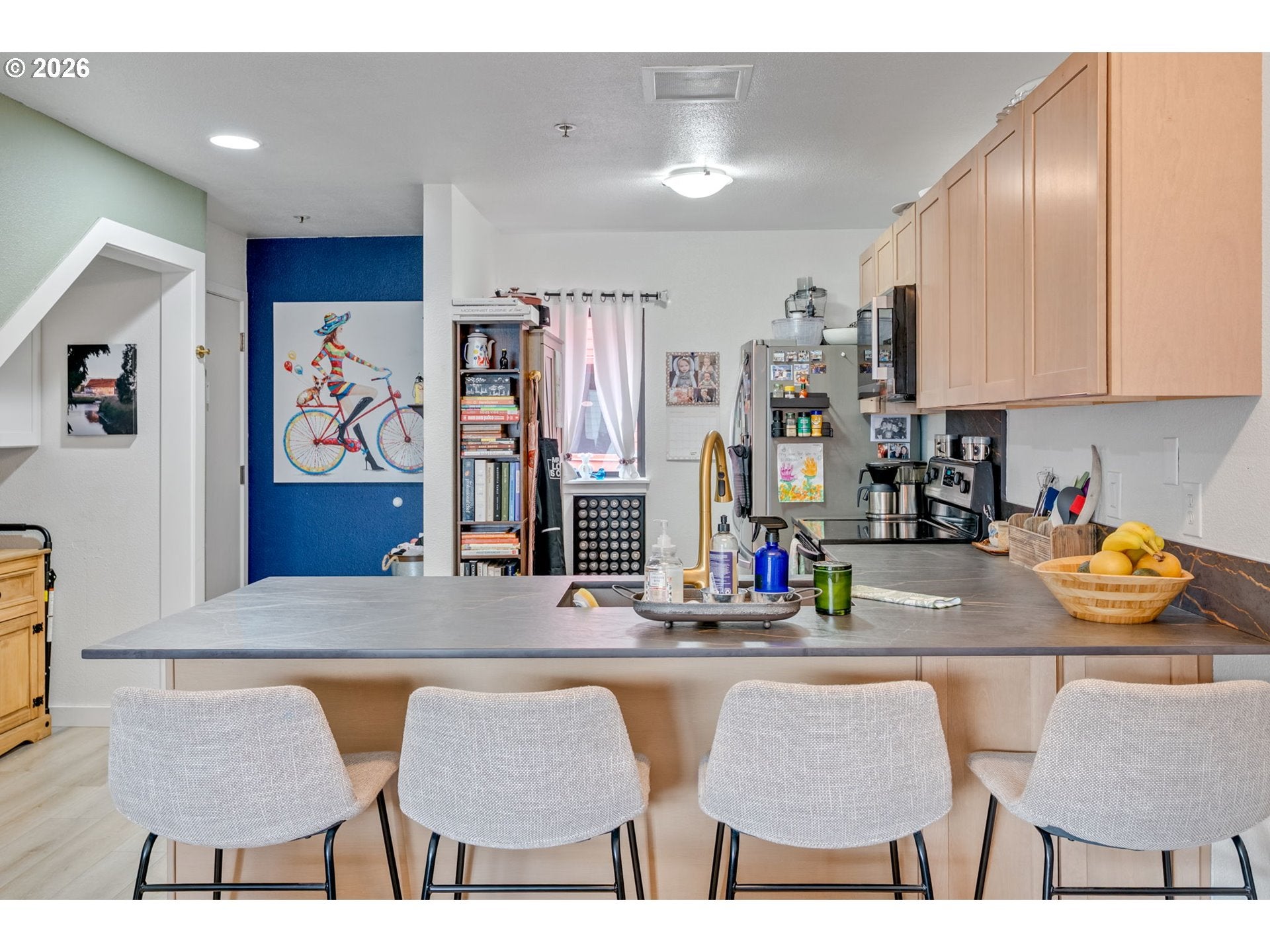 1010 NW NAITO PKWY