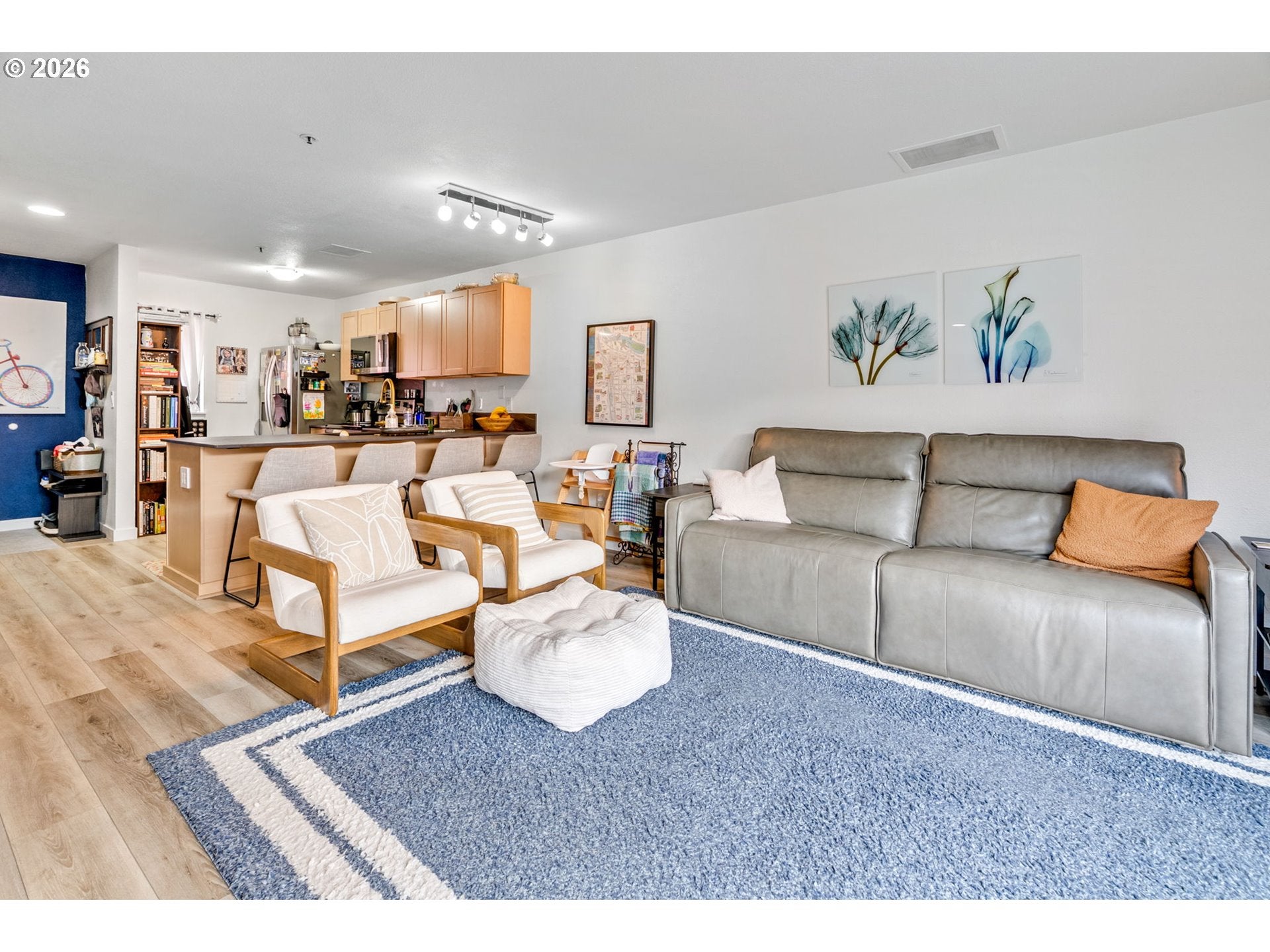 1010 NW NAITO PKWY
