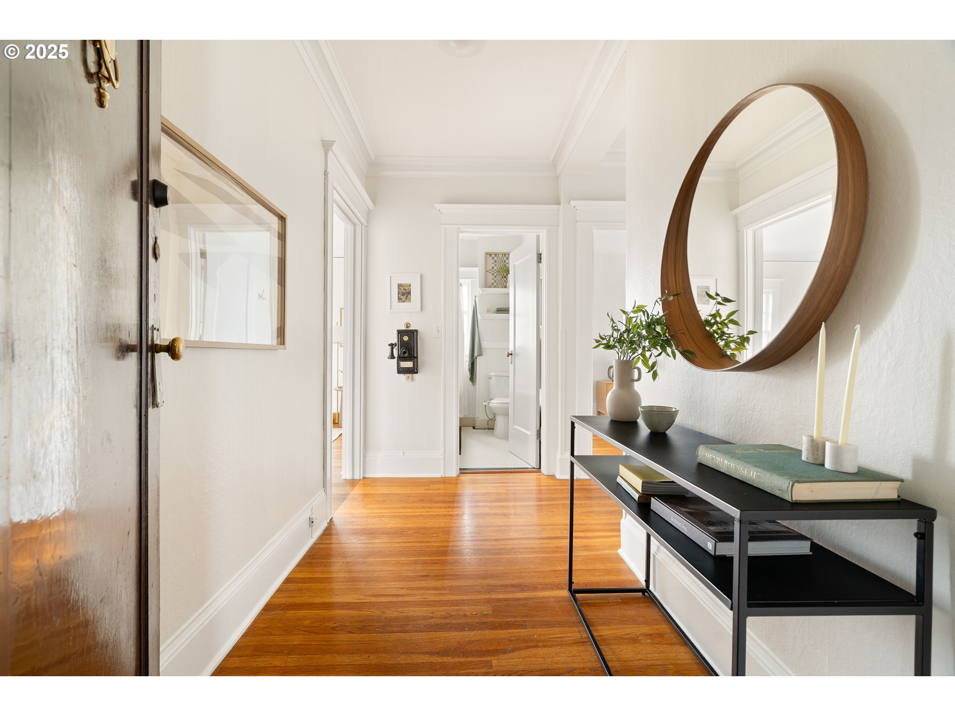 2083 NW JOHNSON ST 52