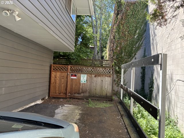 1607 NE 26TH AVE