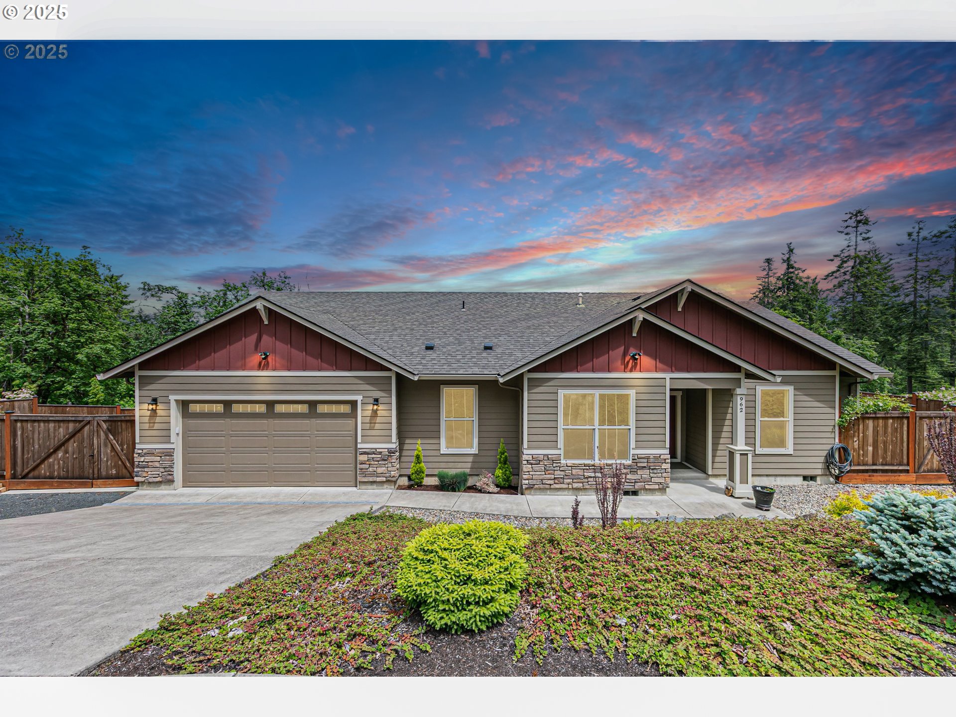 962 S 66TH PL