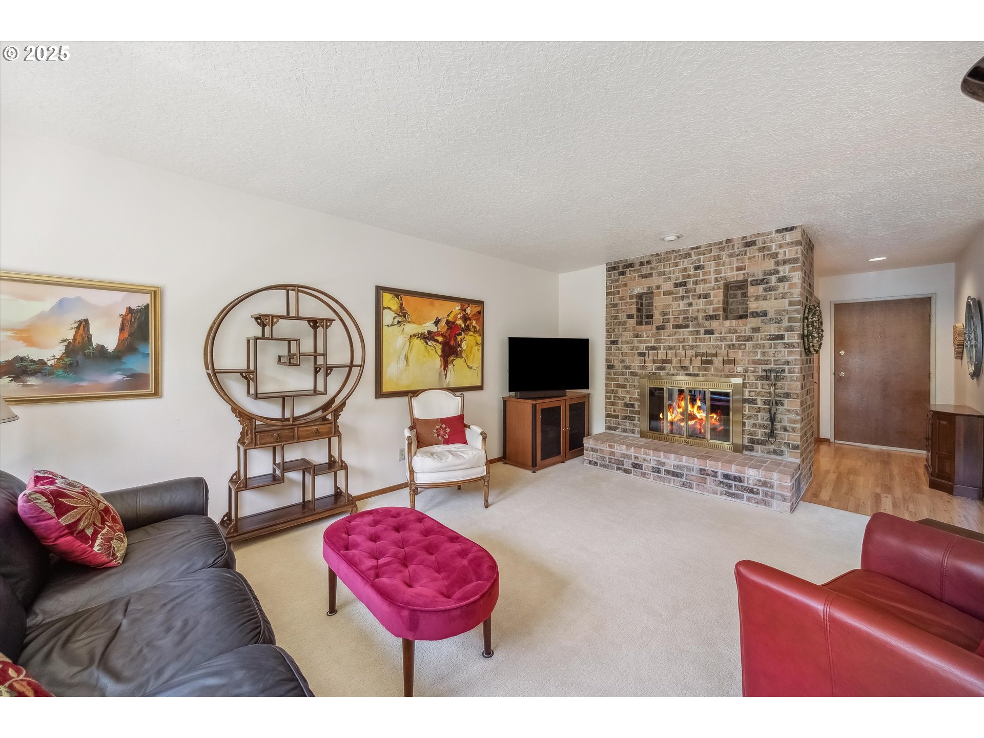 562 SW EASTMAN PKWY