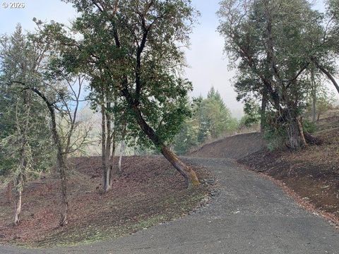 1 NE PEARCE RD 1 Roseburg OR 97470