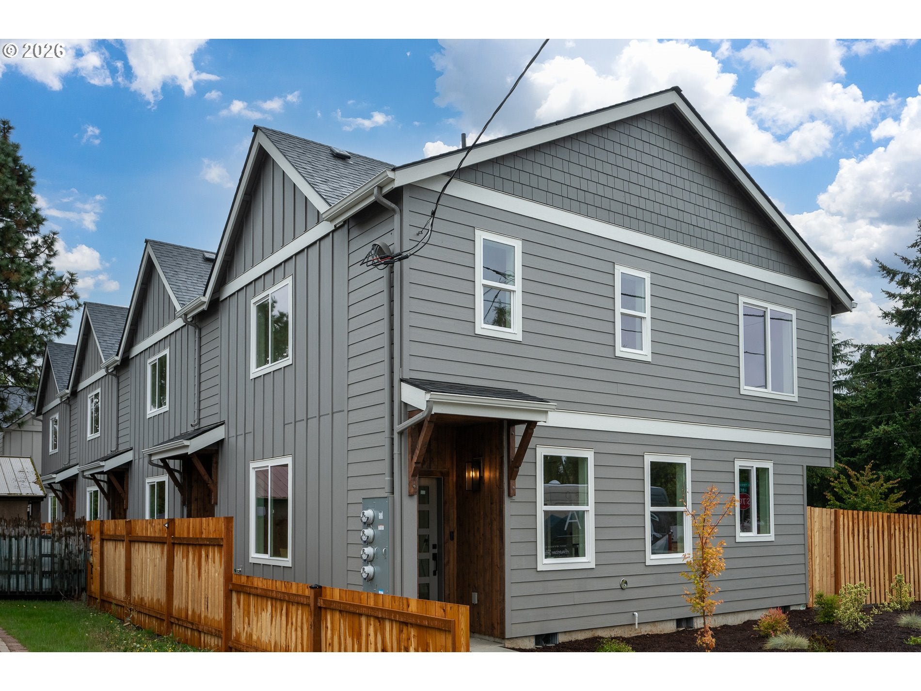 1128 NE 84th AVE