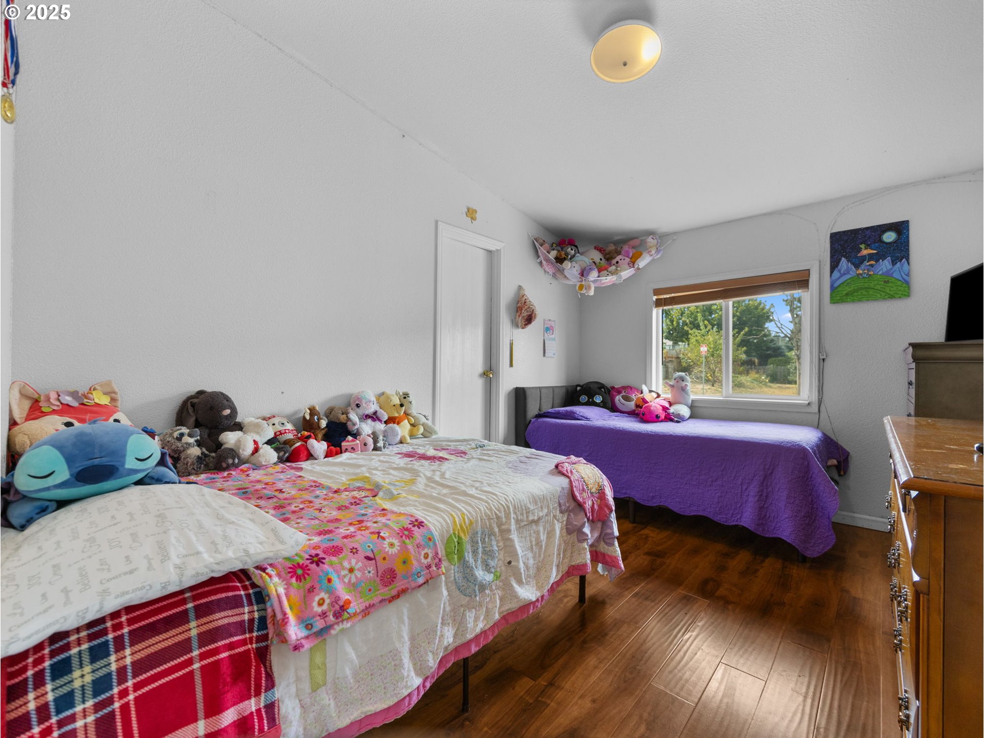 Fairview, Oregon 97024, United States, 3 Bedrooms Bedrooms, ,2 BathroomsBathrooms,Residential,Active,201218