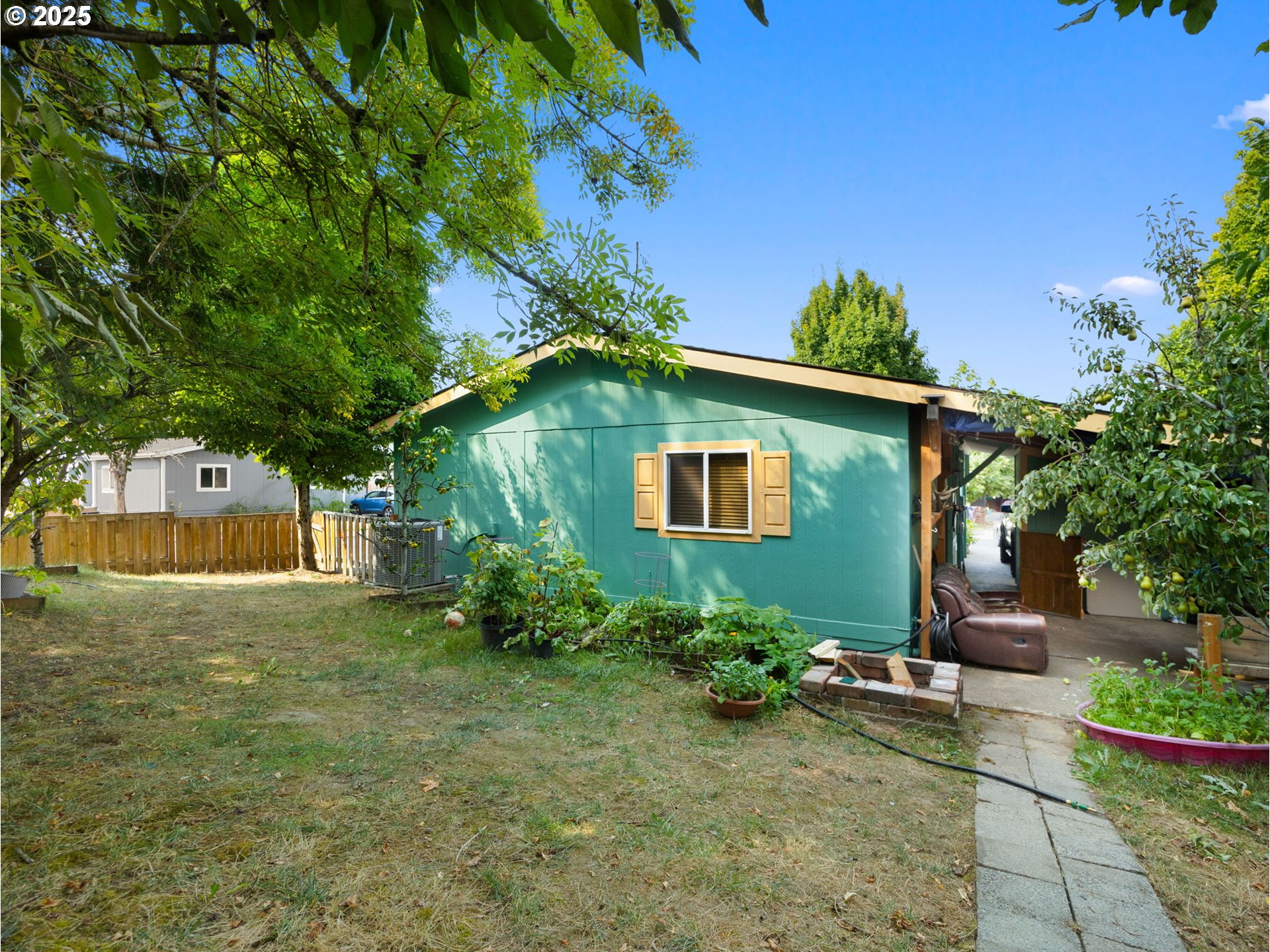 Fairview, Oregon 97024, United States, 3 Bedrooms Bedrooms, ,2 BathroomsBathrooms,Residential,Active,201218