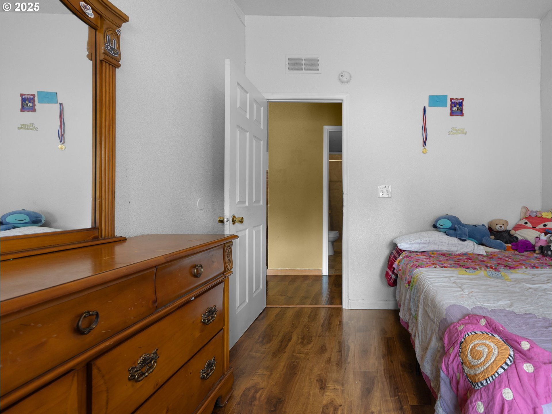 Fairview, Oregon 97024, United States, 3 Bedrooms Bedrooms, ,2 BathroomsBathrooms,Residential,Active,201218