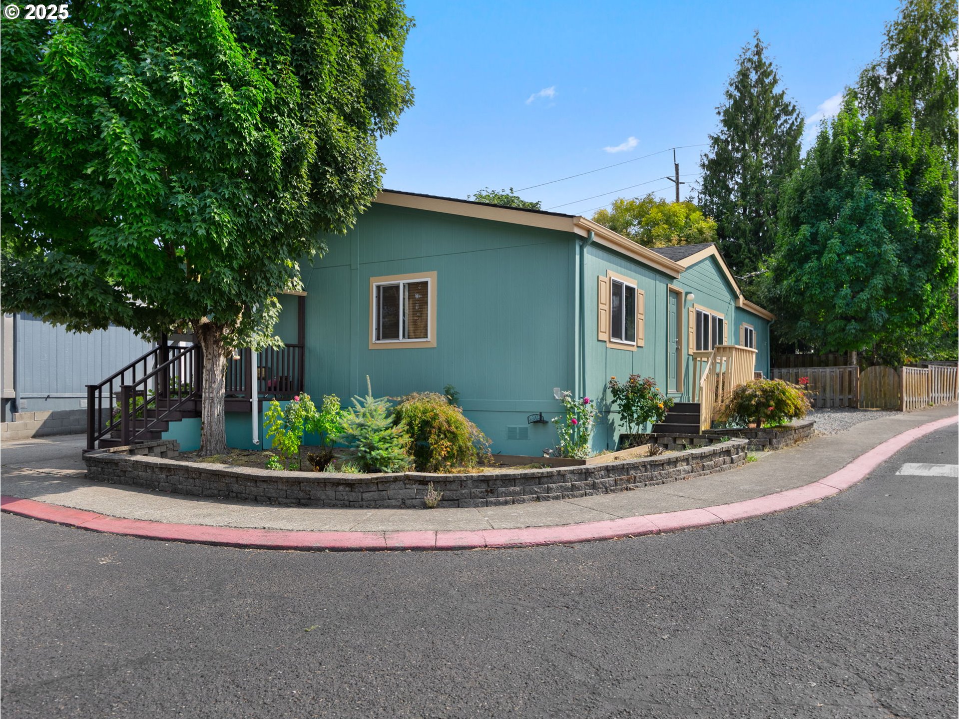 Fairview, Oregon 97024, United States, 3 Bedrooms Bedrooms, ,2 BathroomsBathrooms,Residential,Active,201218