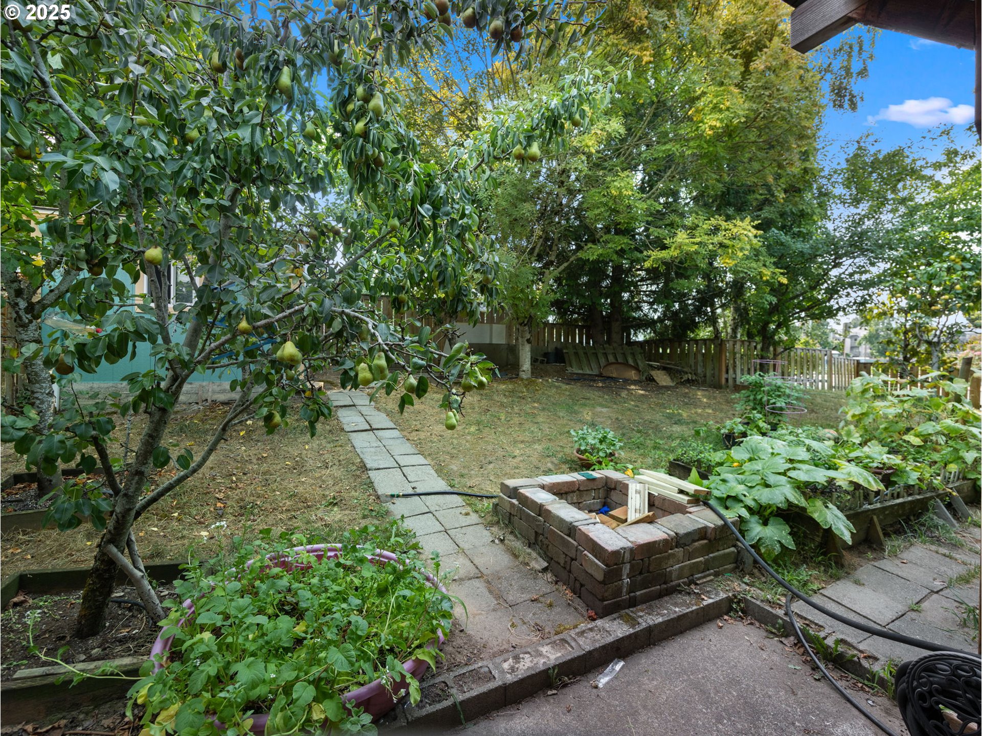 Fairview, Oregon 97024, United States, 3 Bedrooms Bedrooms, ,2 BathroomsBathrooms,Residential,Active,201218