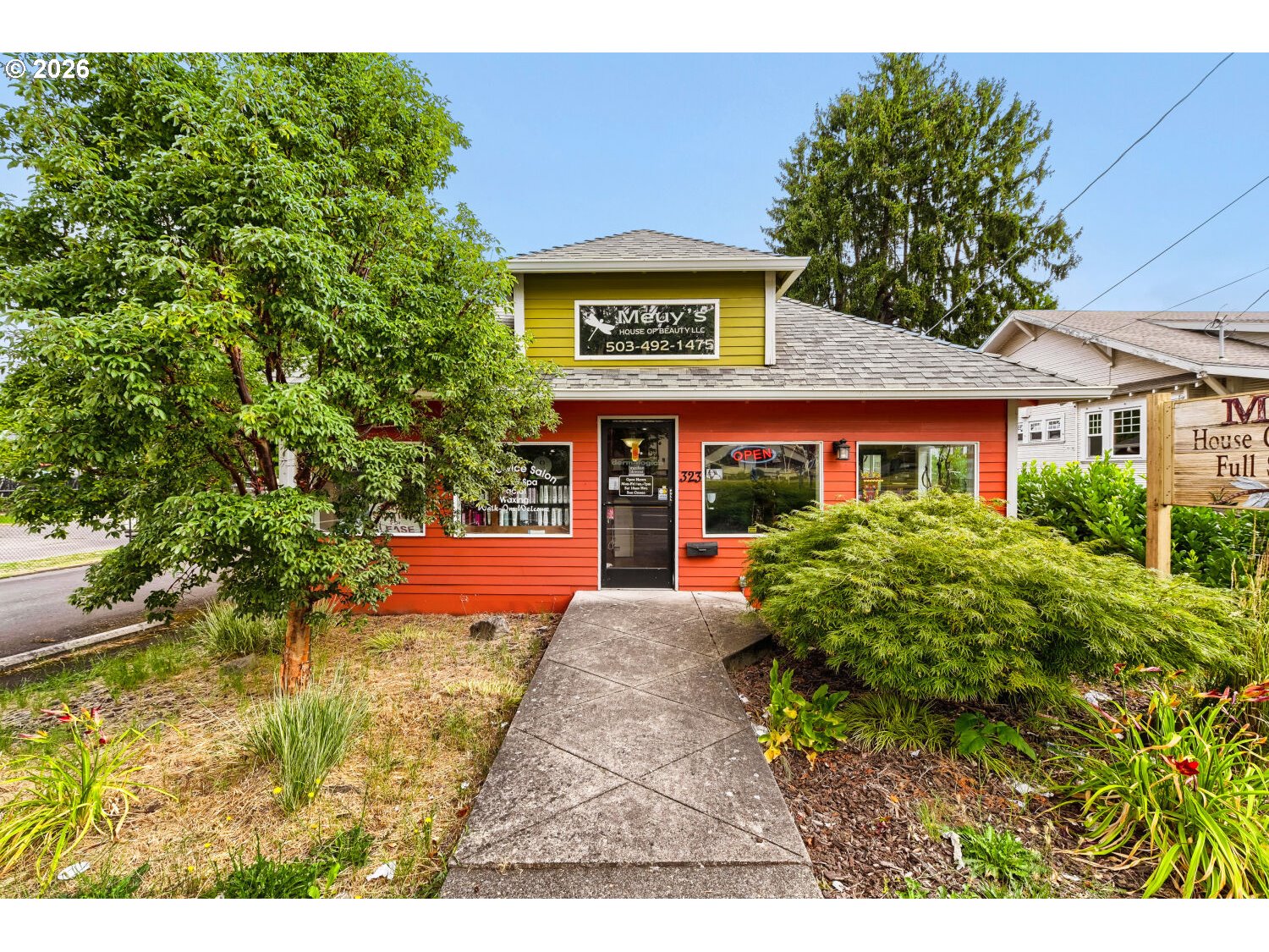 323 W POWELL BLVD