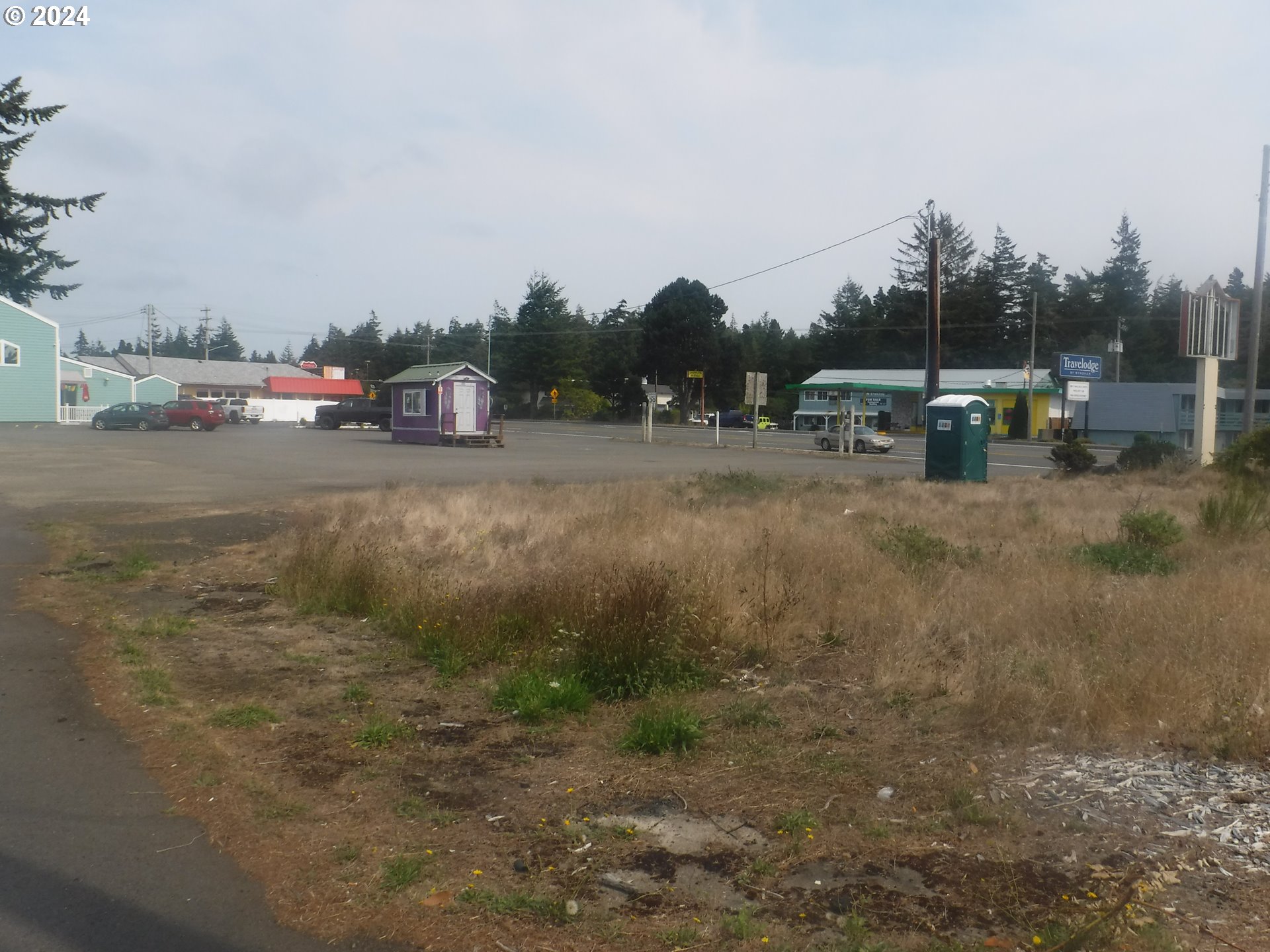 Florence, Oregon 97439, United States, ,Commercial,Active,45018