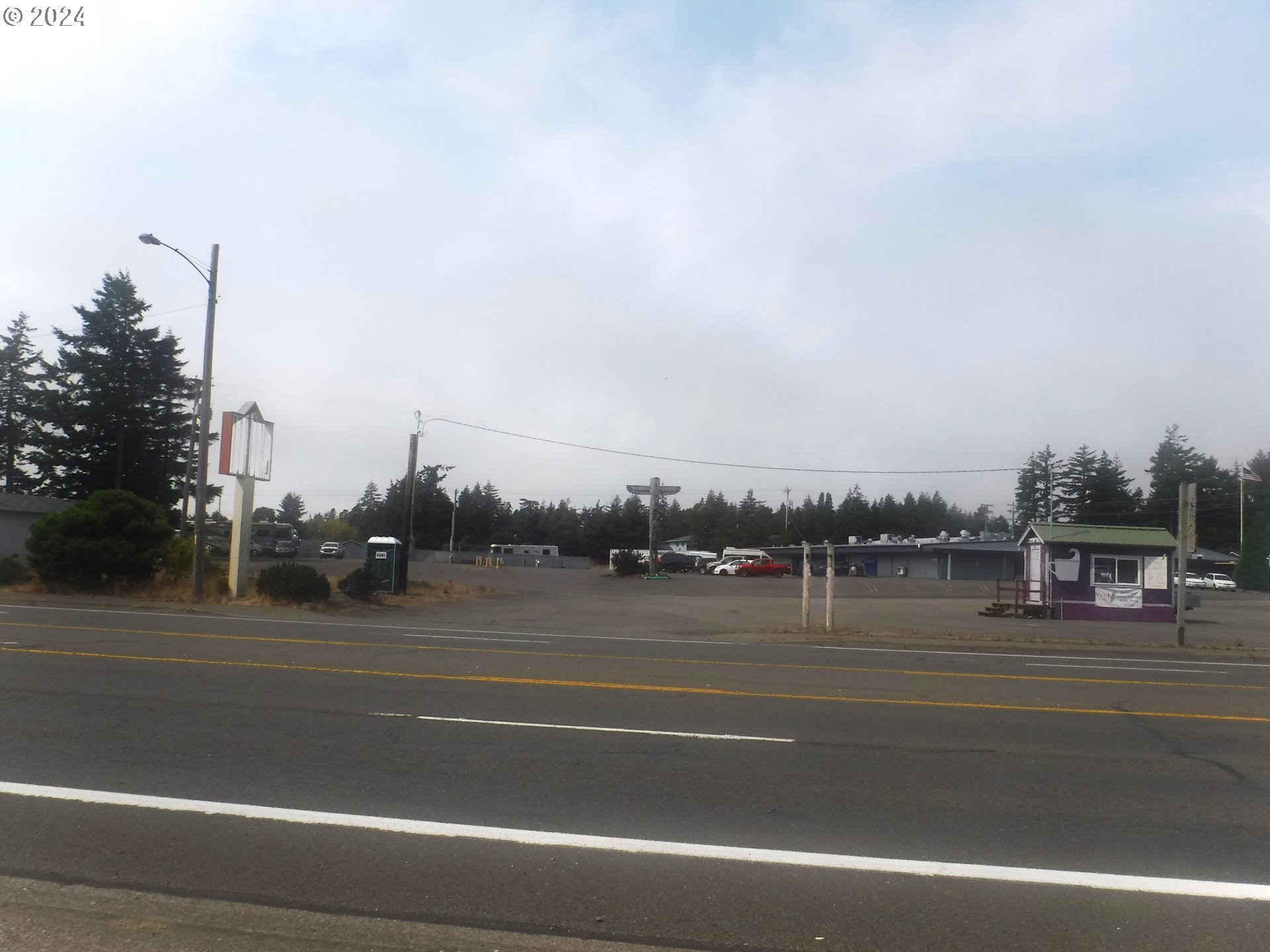 Florence, Oregon 97439, United States, ,Commercial,Active,45018