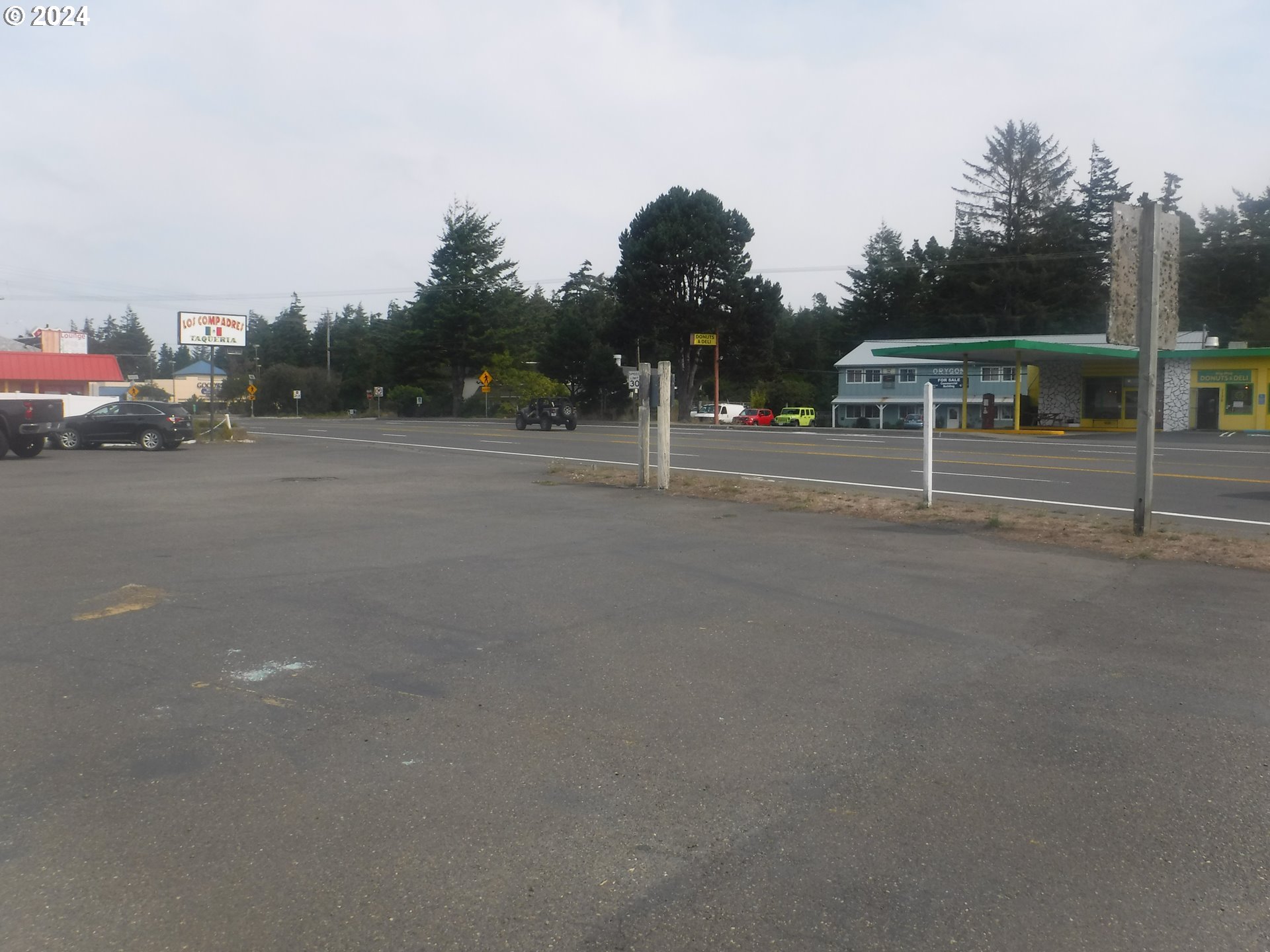 Florence, Oregon 97439, United States, ,Commercial,Active,45018