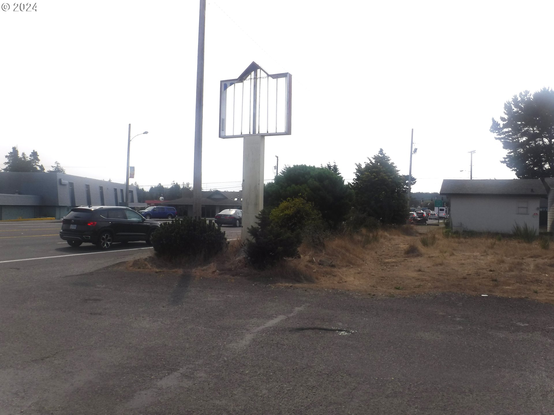 Florence, Oregon 97439, United States, ,Commercial,Active,45018