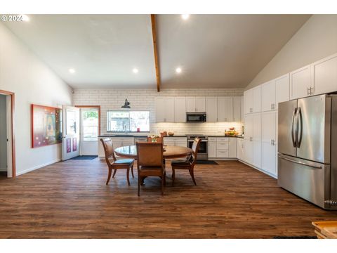 A home in Bandon