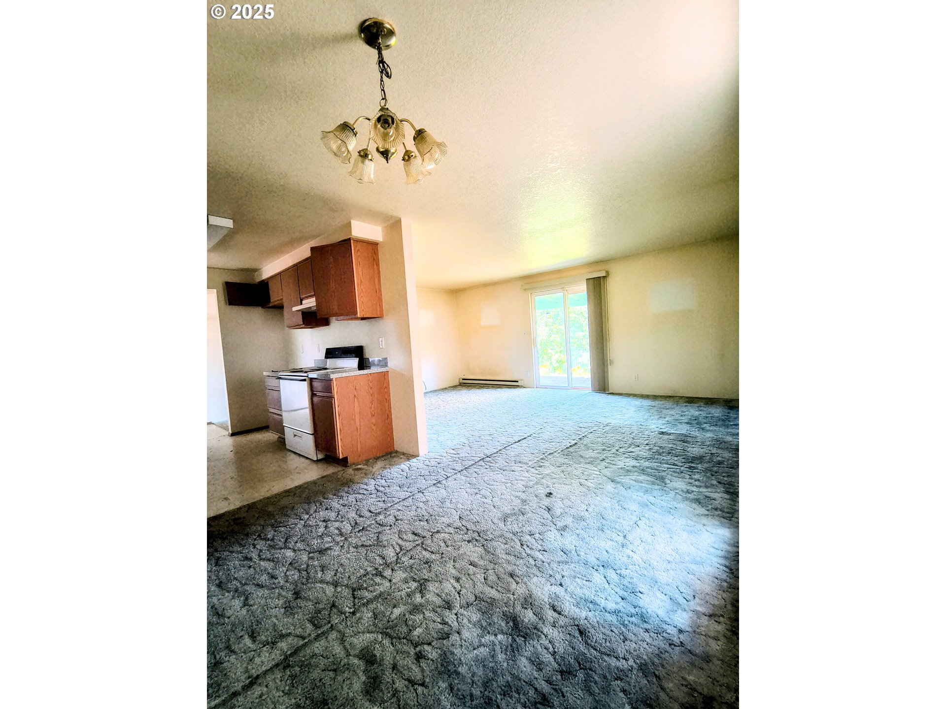 444 CHAR ST