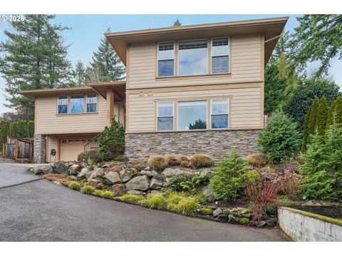 10137 SW LANCASTER RD Portland OR 97219