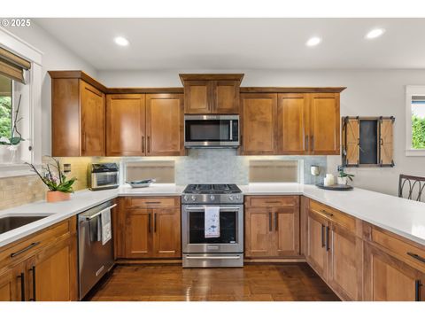 Tiny photo for 147 Hagens Ct, Creswell, OR 97426 (MLS # 680720776)
