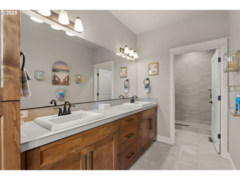 Tiny photo for 147 Hagens Ct, Creswell, OR 97426 (MLS # 680720776)