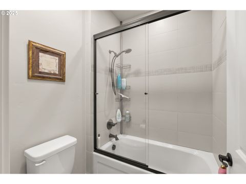 Tiny photo for 147 Hagens Ct, Creswell, OR 97426 (MLS # 680720776)