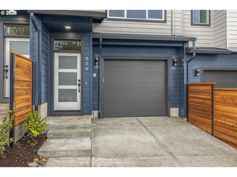 236 NW MAWRCREST AVE Gresham OR 97030