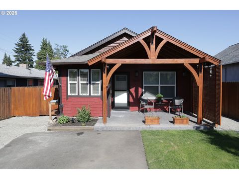 Photo of 3615 T St, Vancouver, WA 98663 (MLS # 359883915)