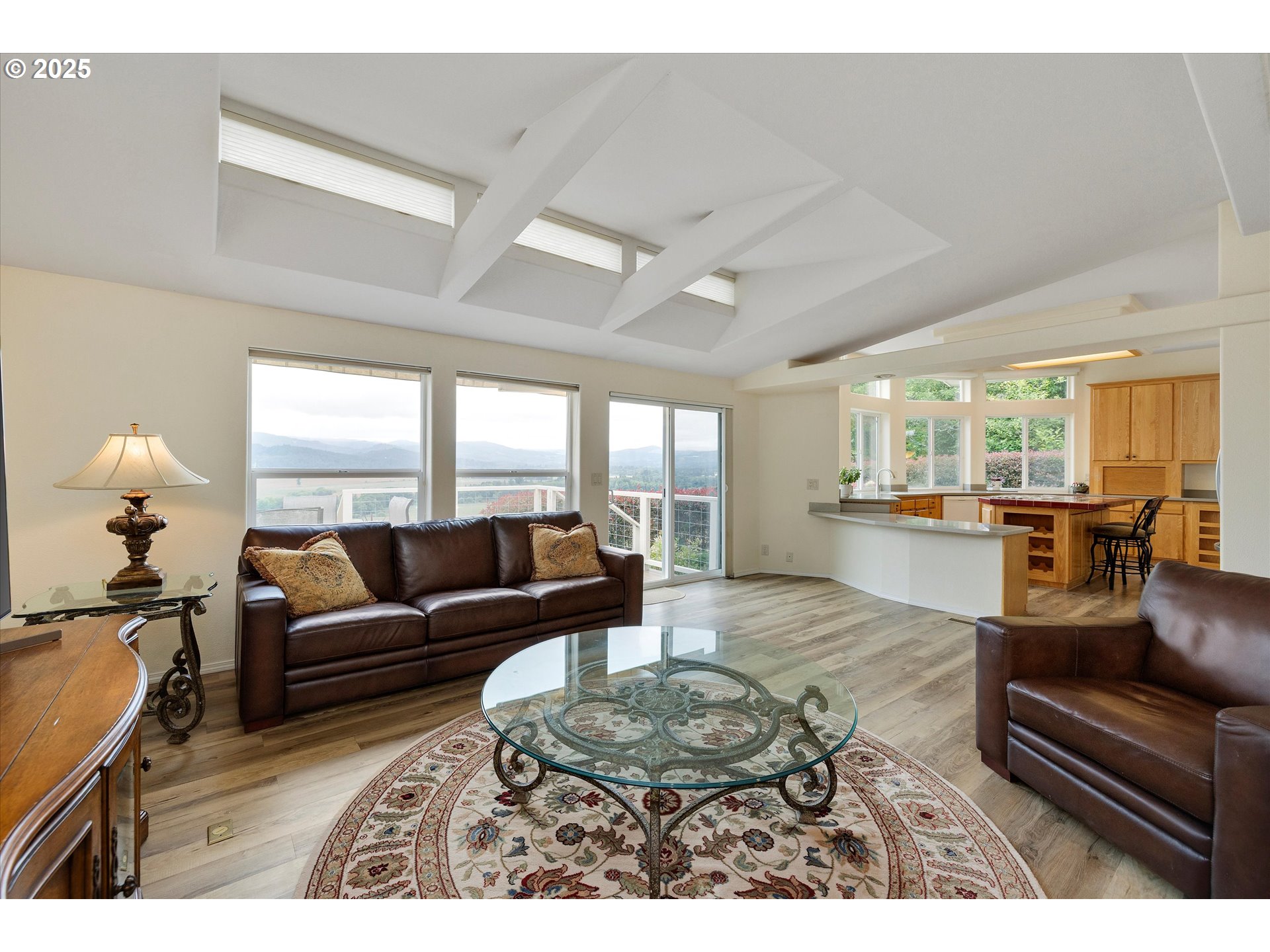 Monmouth, Oregon 97361, United States, 3 Bedrooms Bedrooms, ,2 BathroomsBathrooms,Residential,Active,161744