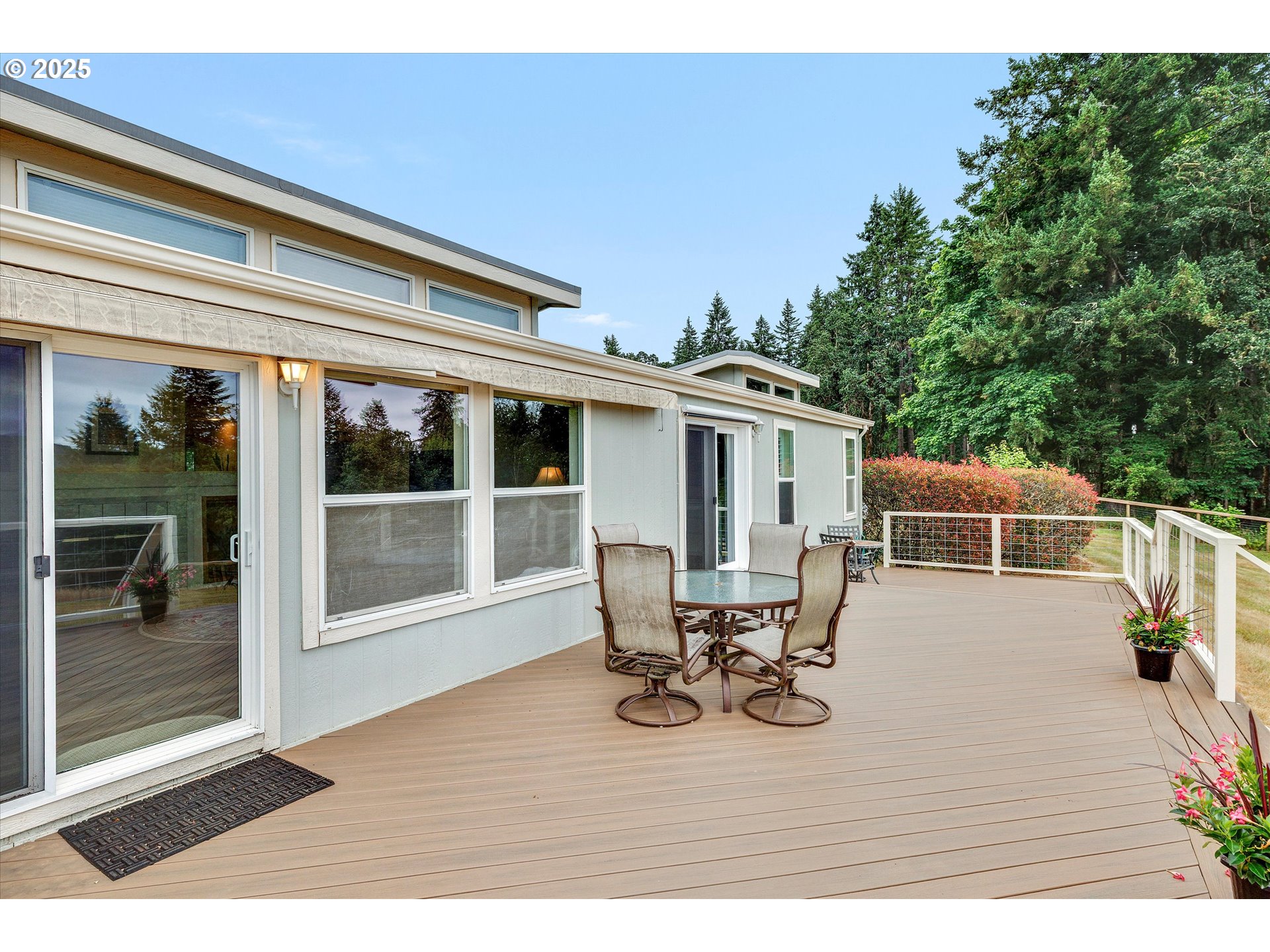 Monmouth, Oregon 97361, United States, 3 Bedrooms Bedrooms, ,2 BathroomsBathrooms,Residential,Active,161744